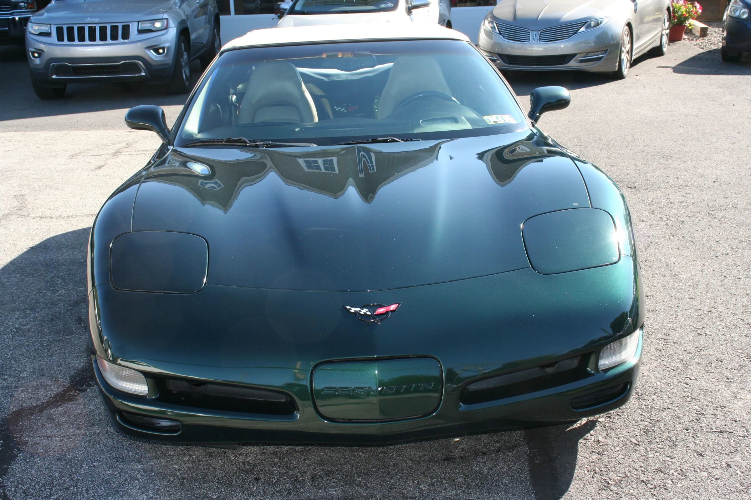 Used 2001 Chevrolet Corvette Convertible w/ Preferred Equipment Group2 image 20