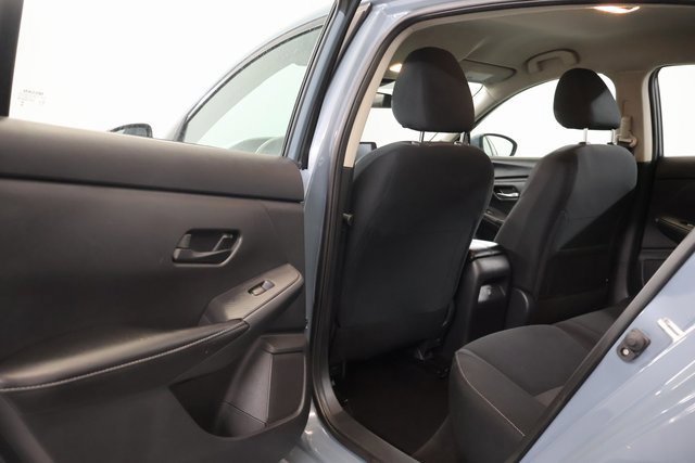 Used 2024 Nissan Sentra SV FWD image 29