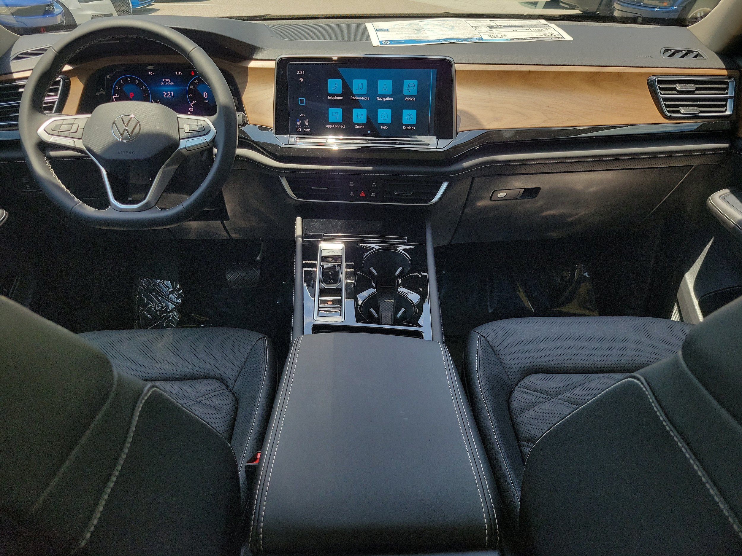 New 2026 Volkswagen Atlas SE FWD image 12