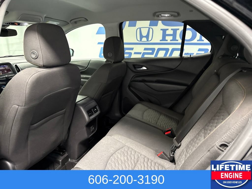 Used 2020 Chevrolet Equinox LT w/ Driver Convenience Package FWD image 18