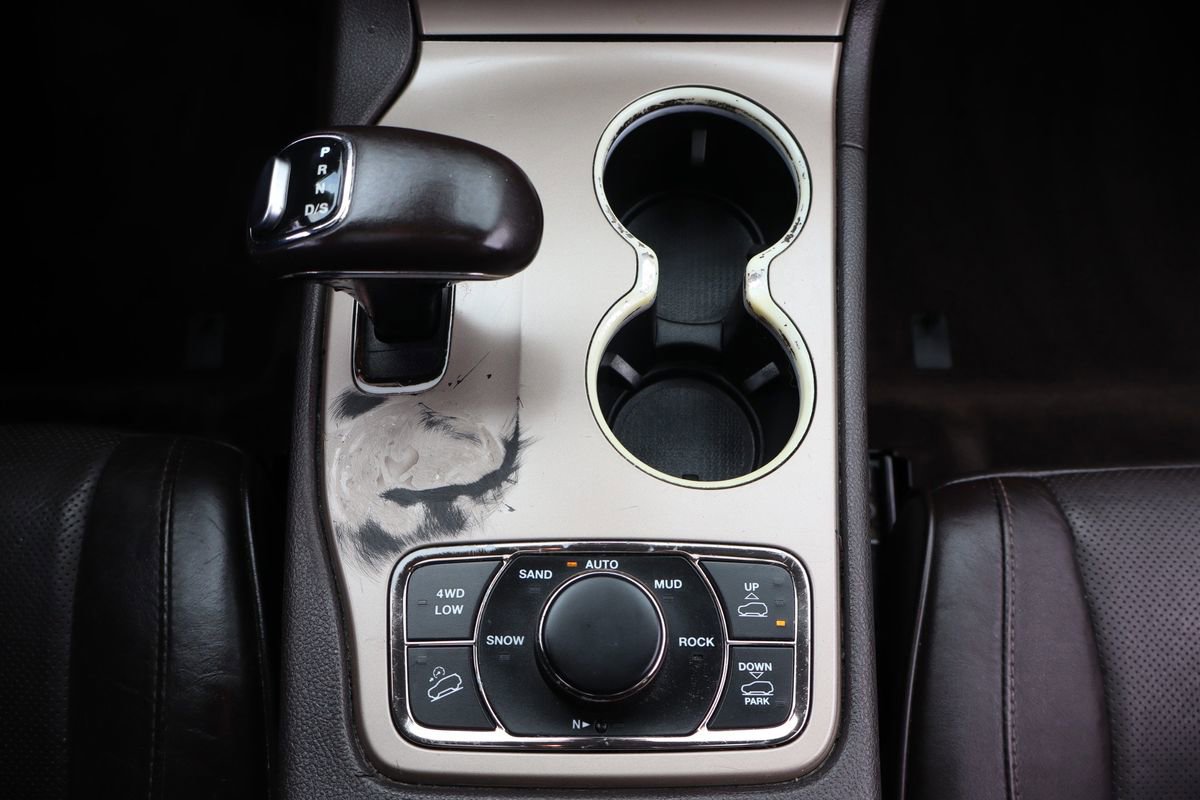 Used 2014 Jeep Grand Cherokee Summit AWD/4WD image 37