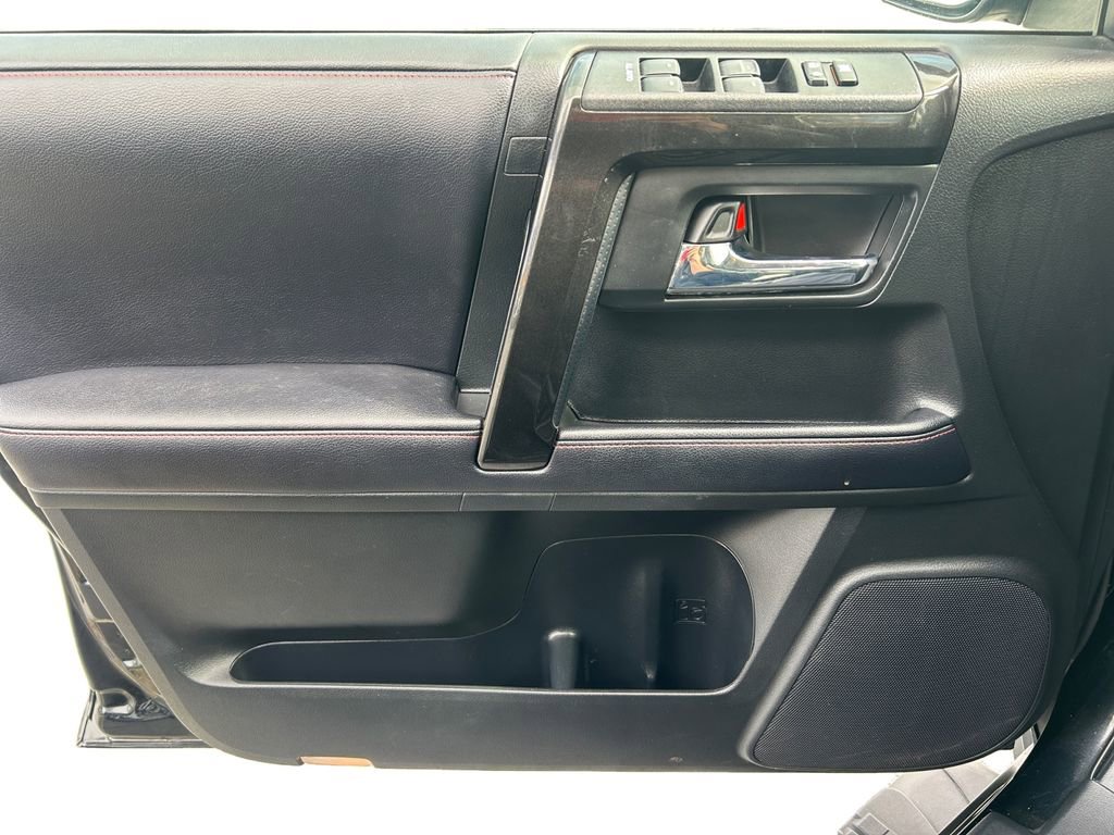 Used 2019 Toyota 4Runner TRD Off-Road Premium image 17