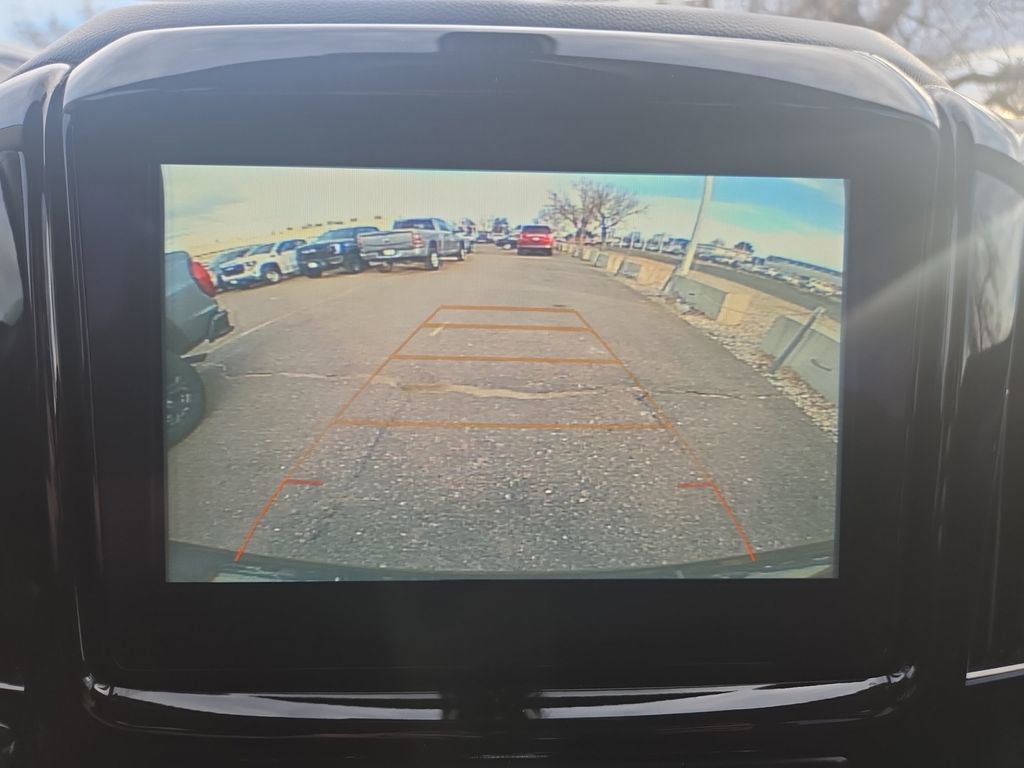 Used 2019 Chevrolet Traverse LT image 18