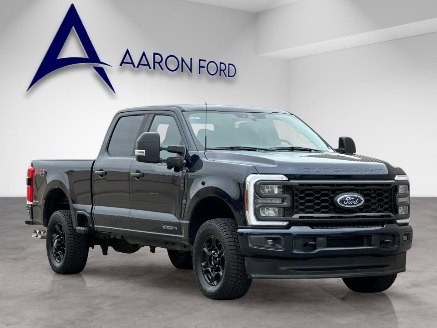 Used 2023 Ford F250 XL w/ STX Appearance Package AWD/4WD image 8
