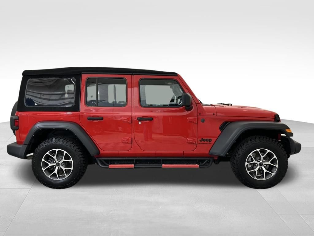 Used 2024 Jeep Wrangler Sport S image 7