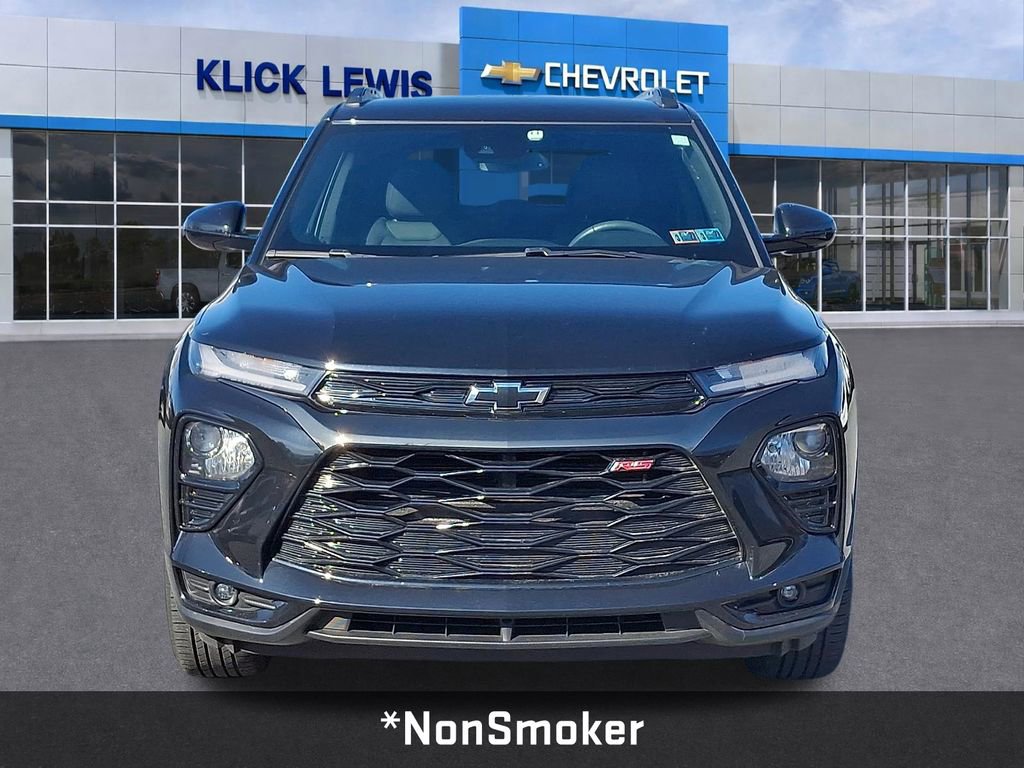 Used 2023 Chevrolet TrailBlazer RS w/ Convenience Package image 2