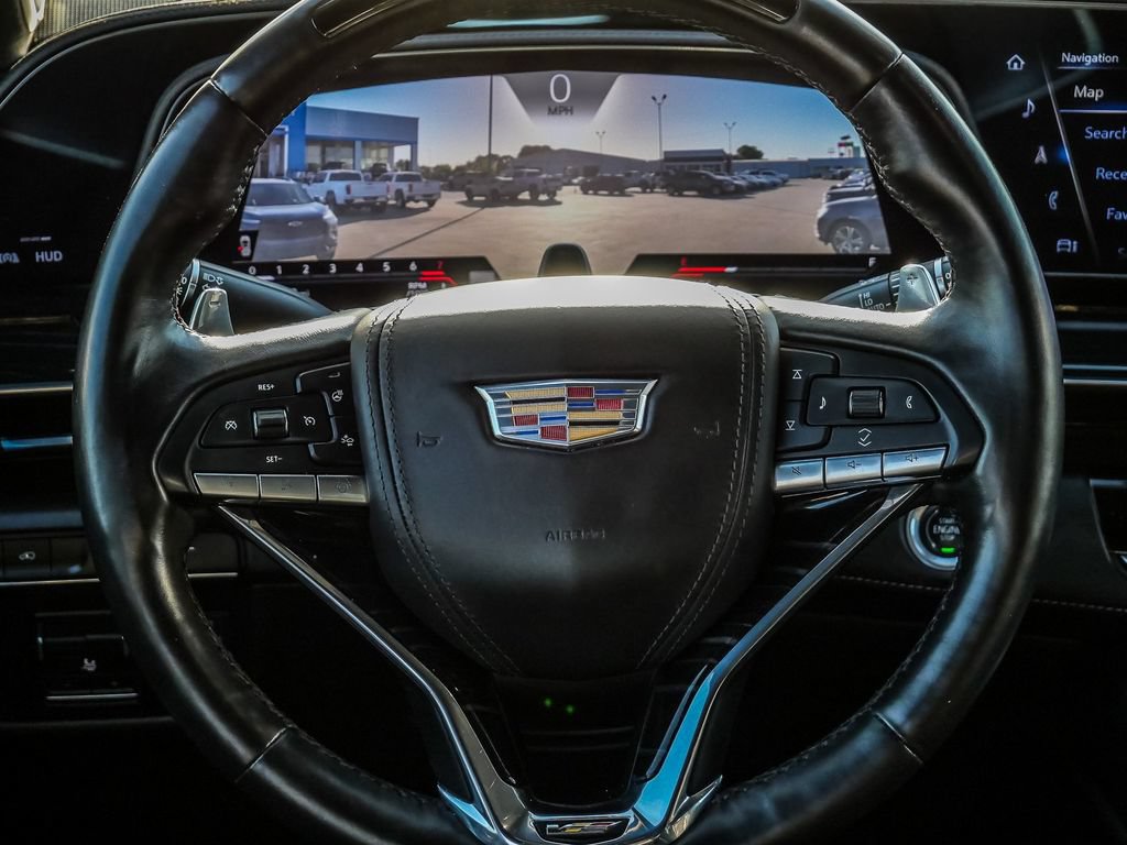 Used 2023 Cadillac Escalade ESV V w/ LPO, ONYX Package AWD/4WD image 33