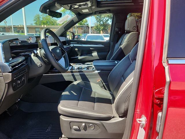 Certified 2025 Cadillac Escalade ESV Premium Luxury w/ Touring Package AWD/4WD image 13