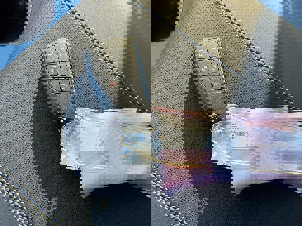 New 2026 GMC Yukon Elevation image 35