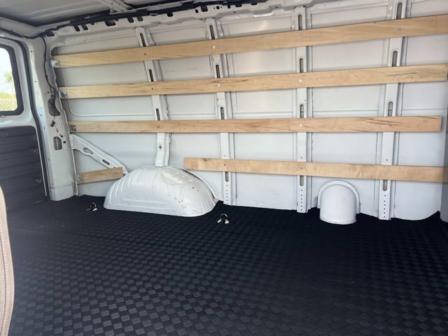 Used 2025 GMC Savana 2500 w/ Driver Convenience Package RWD image 11
