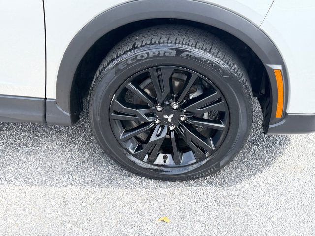 Used 2024 Mitsubishi Eclipse Cross LE AWD/4WD image 7