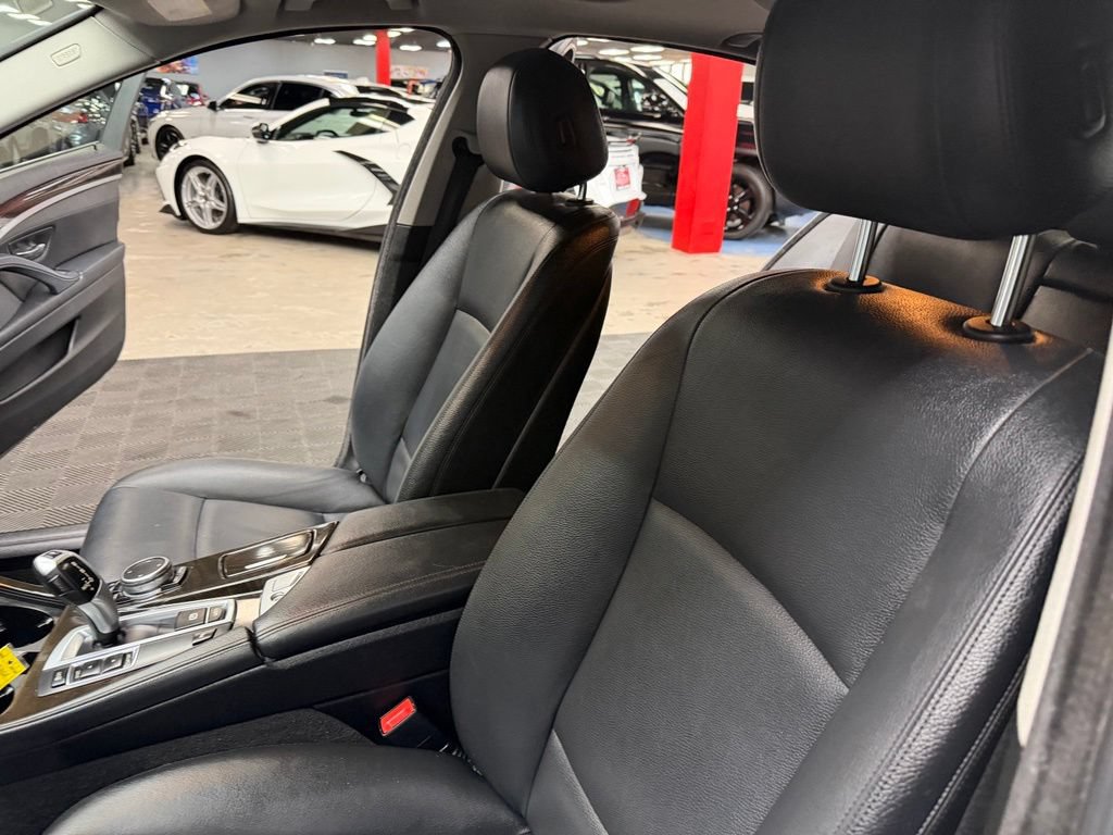 Used 2015 BMW 535i Sedan RWD image 34