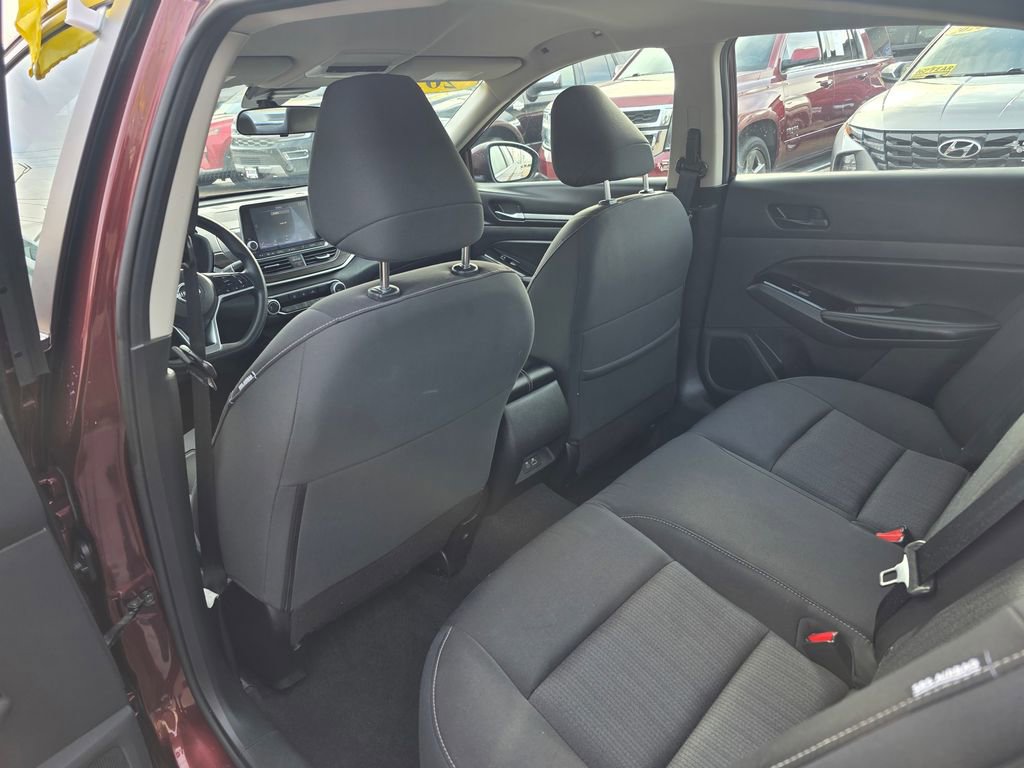 Used 2023 Nissan Altima 2.5 SV image 29
