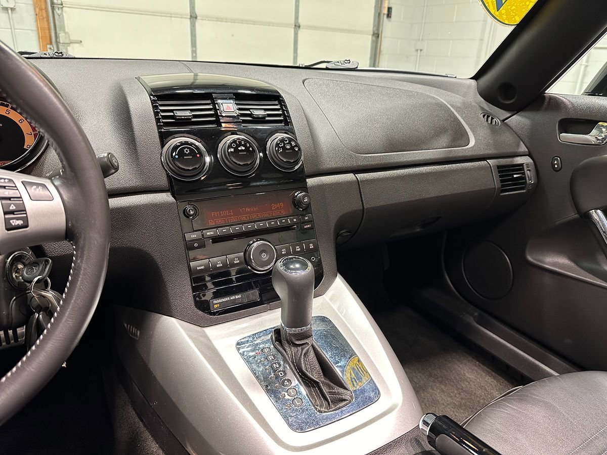 Used 2009 Saturn Sky Red Line image 28