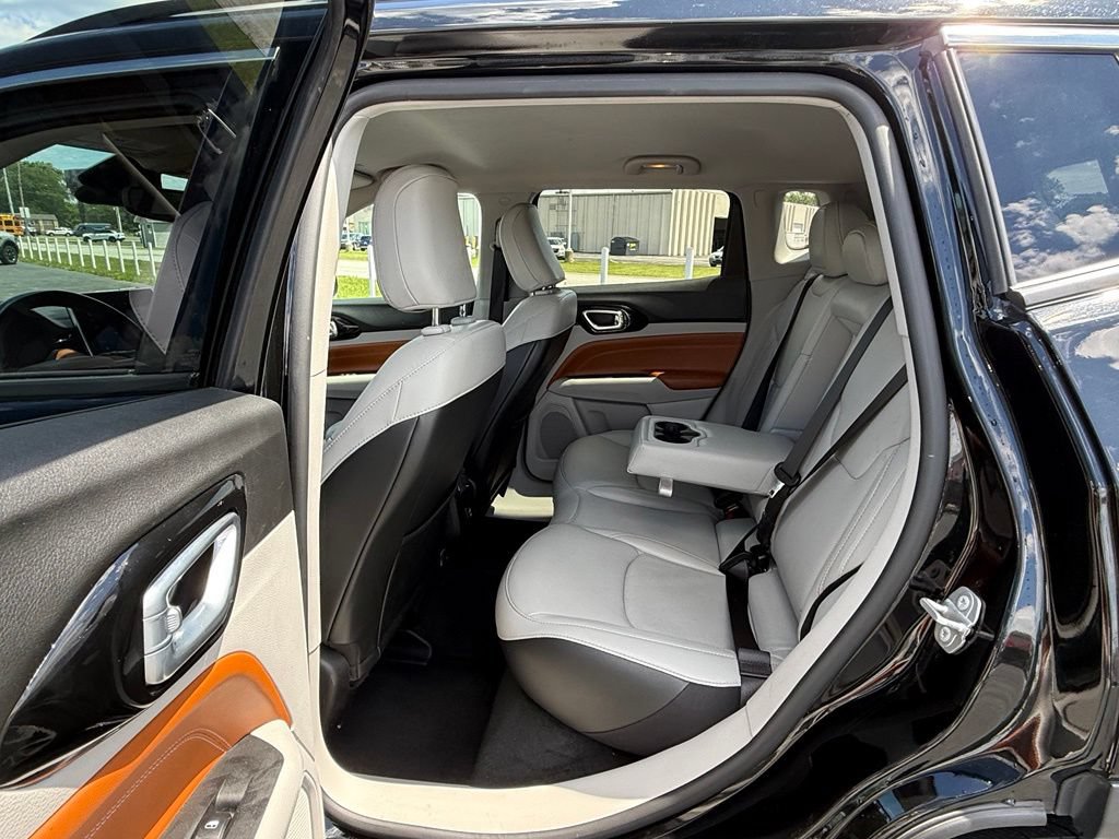 Used 2022 Jeep Compass Limited AWD/4WD image 14