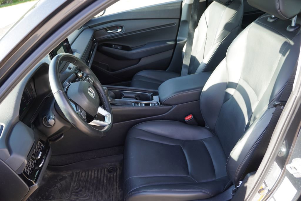 Used 2024 Honda Accord Touring image 15