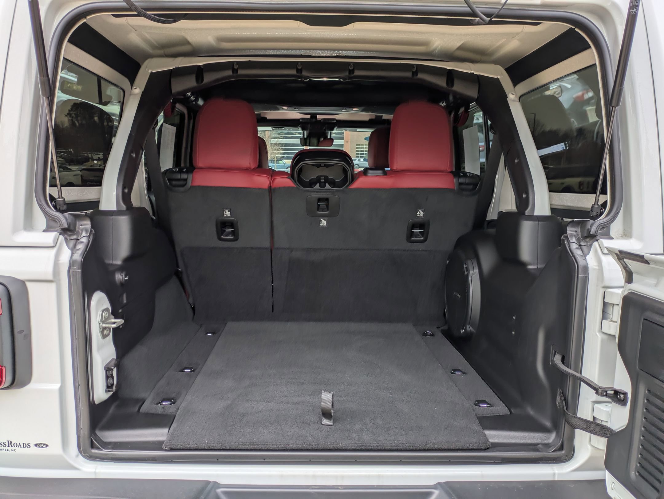 Used 2024 Jeep Wrangler Unlimited Rubicon 392 image 34