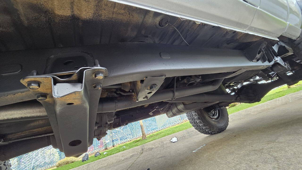 Used 1987 Toyota Pickup Deluxe AWD/4WD image 9