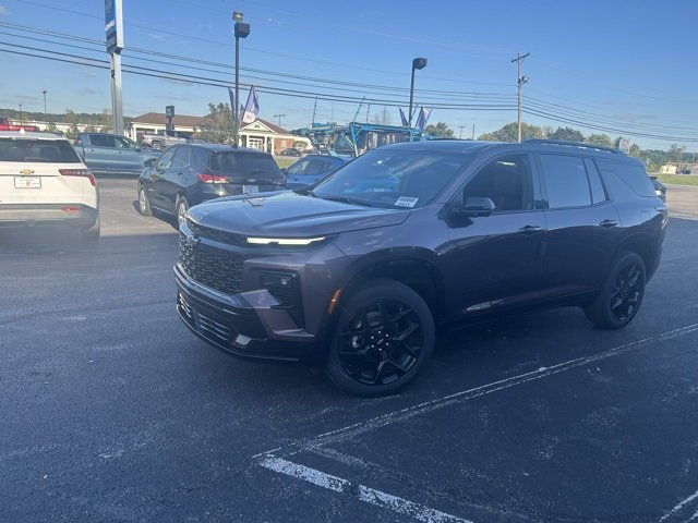 New 2026 Chevrolet Traverse RS image 3
