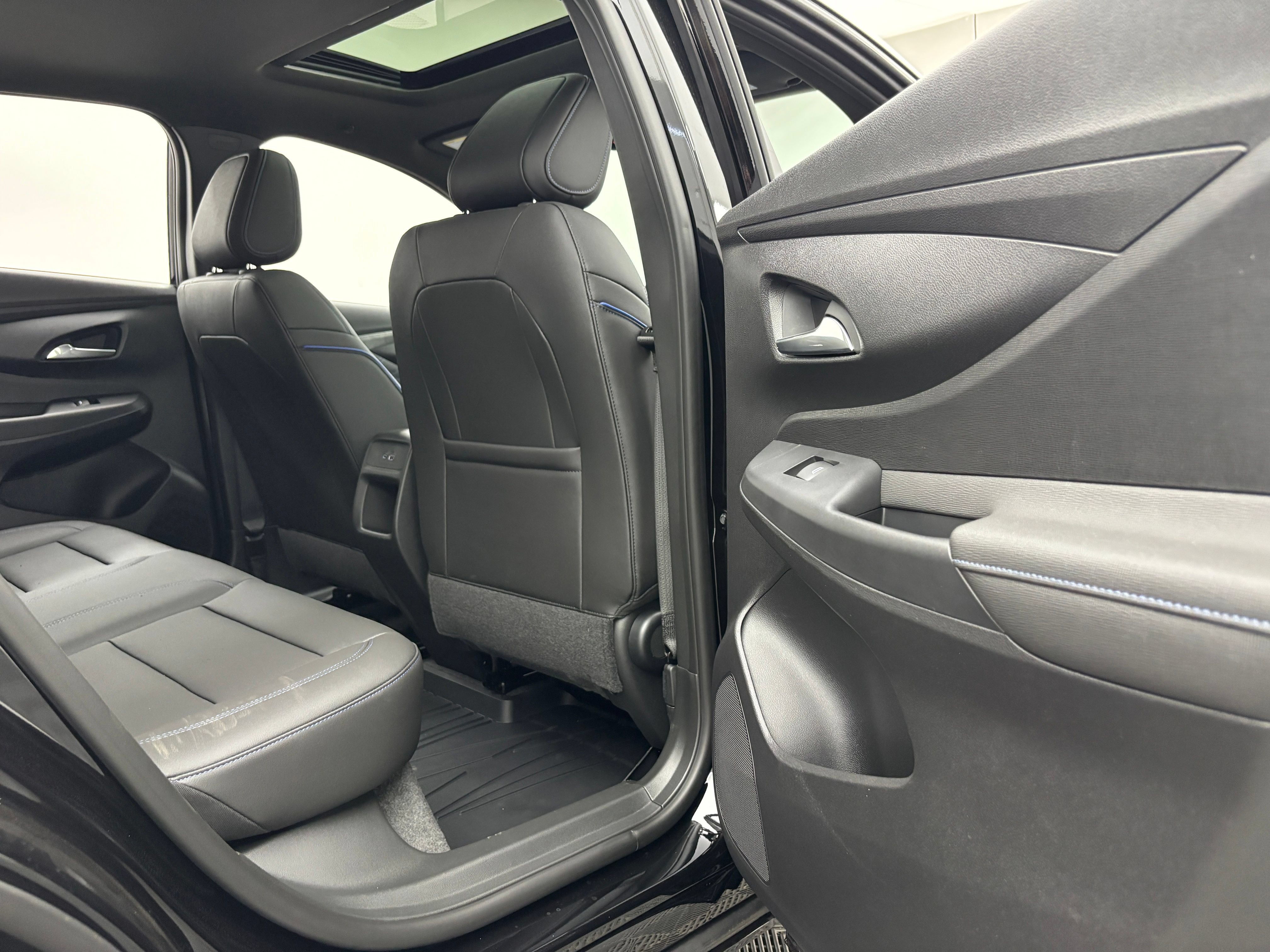 New 2026 Buick Envista Sport Touring w/ Convenience I Package FWD image 35