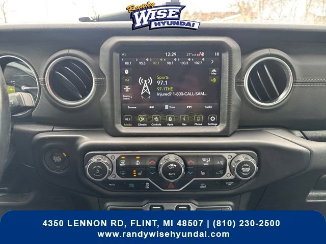 Used 2022 Jeep Wrangler Unlimited Sahara w/ Cold Weather Group image 20