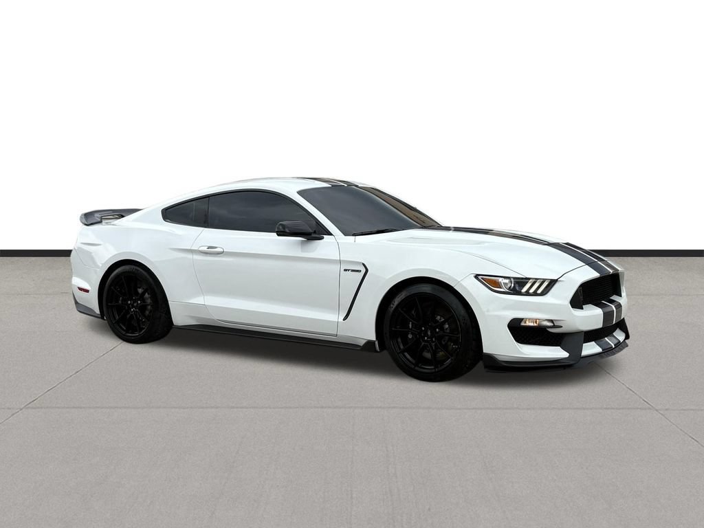 Used 2019 Ford Mustang Shelby GT350 w/ Technology Package RWD image 3