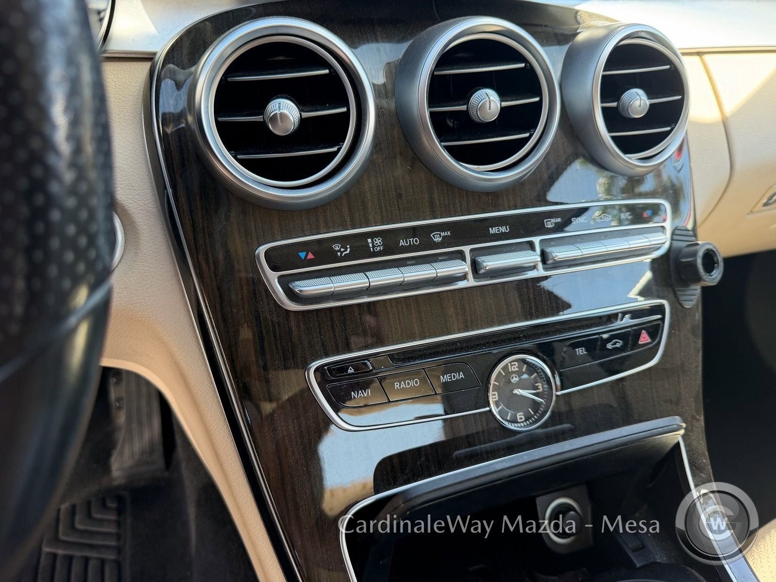 Used 2016 Mercedes-Benz C 300 Sedan image 9