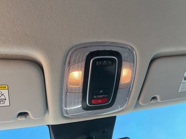 Used 2024 Hyundai Kona SEL FWD image 28