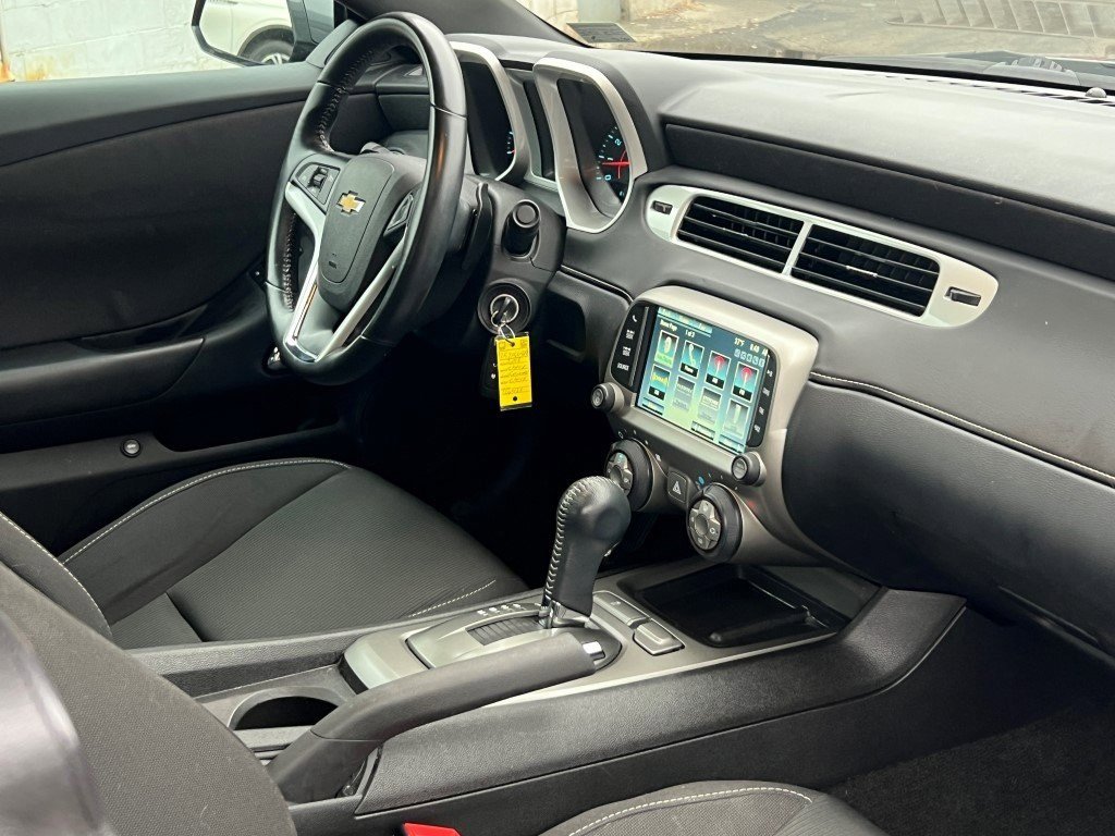 Used 2013 Chevrolet Camaro LT w/ RS Package image 10