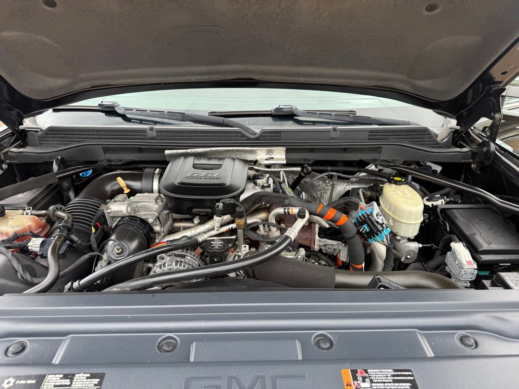 Used 2015 GMC Sierra 2500 Denali w/ Duramax Plus Package image 41