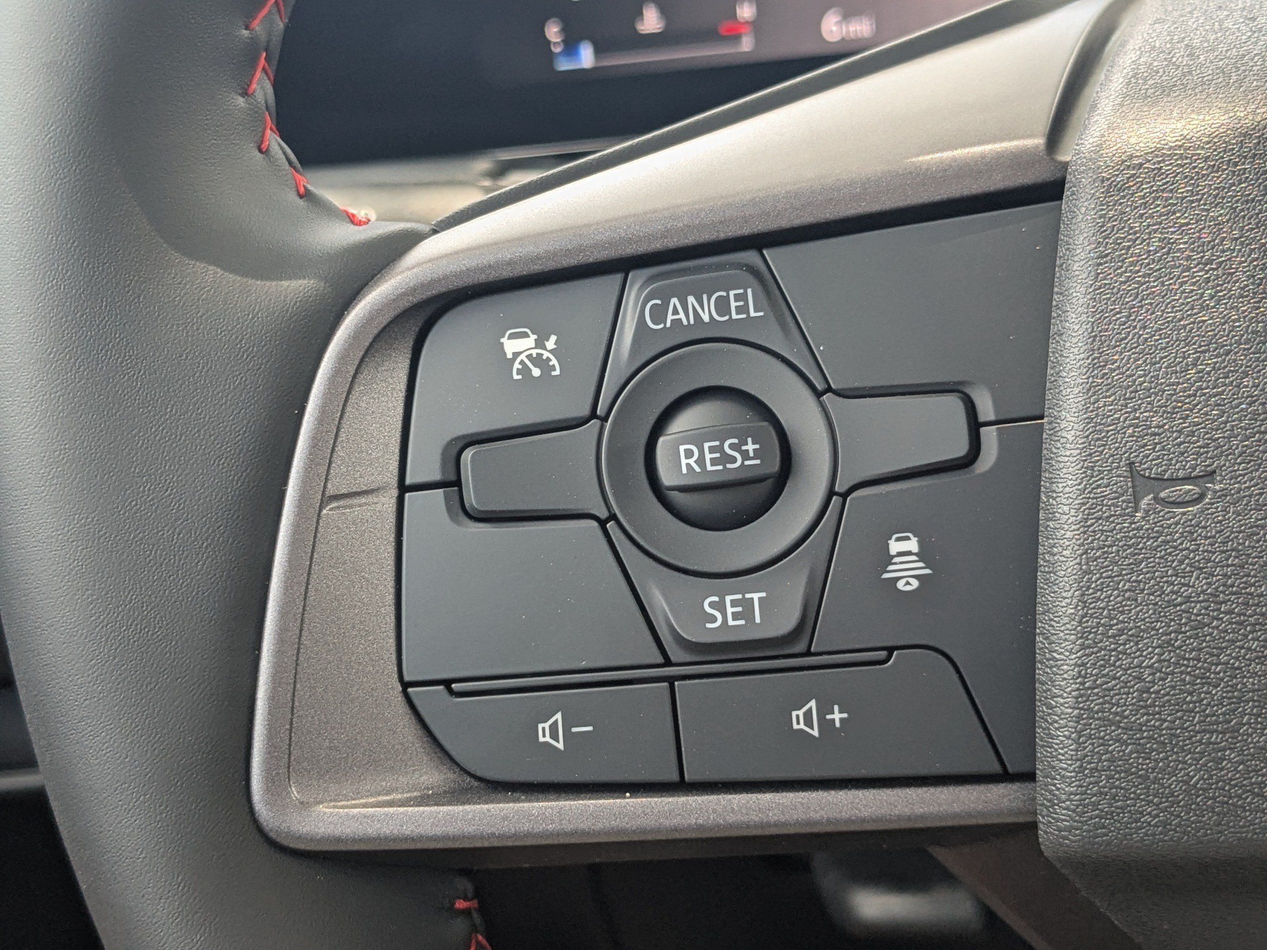 New 2026 Nissan Sentra SR w/ Floor Mat Package FWD image 25