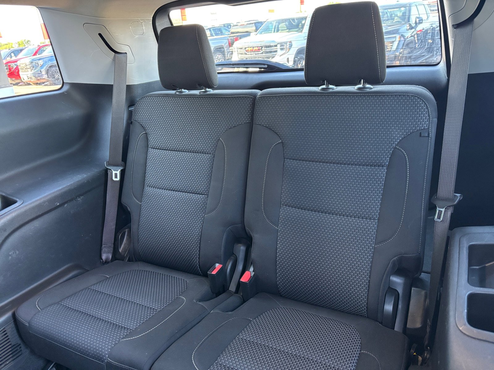 Used 2023 GMC Acadia SLE w/ Driver Convenience Package image 25