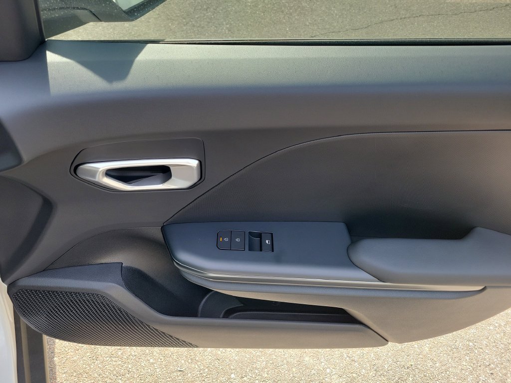 New 2026 Kia K4 FWD image 10
