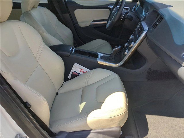 Used 2016 Volvo S60 T5 Premier w/ Convenience Package FWD image 20