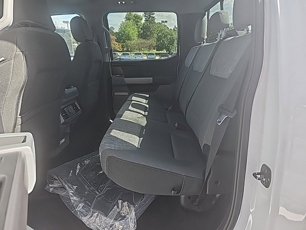 New 2026 Ford F250 XLT w/ XLT Premium Package image 11