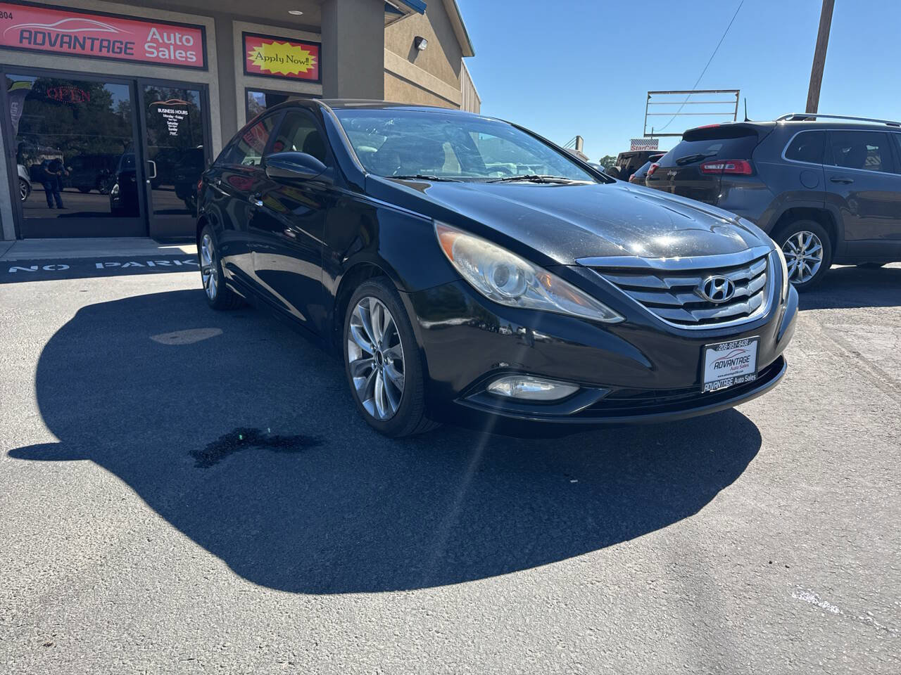Used 2012 Hyundai Sonata SE image 1
