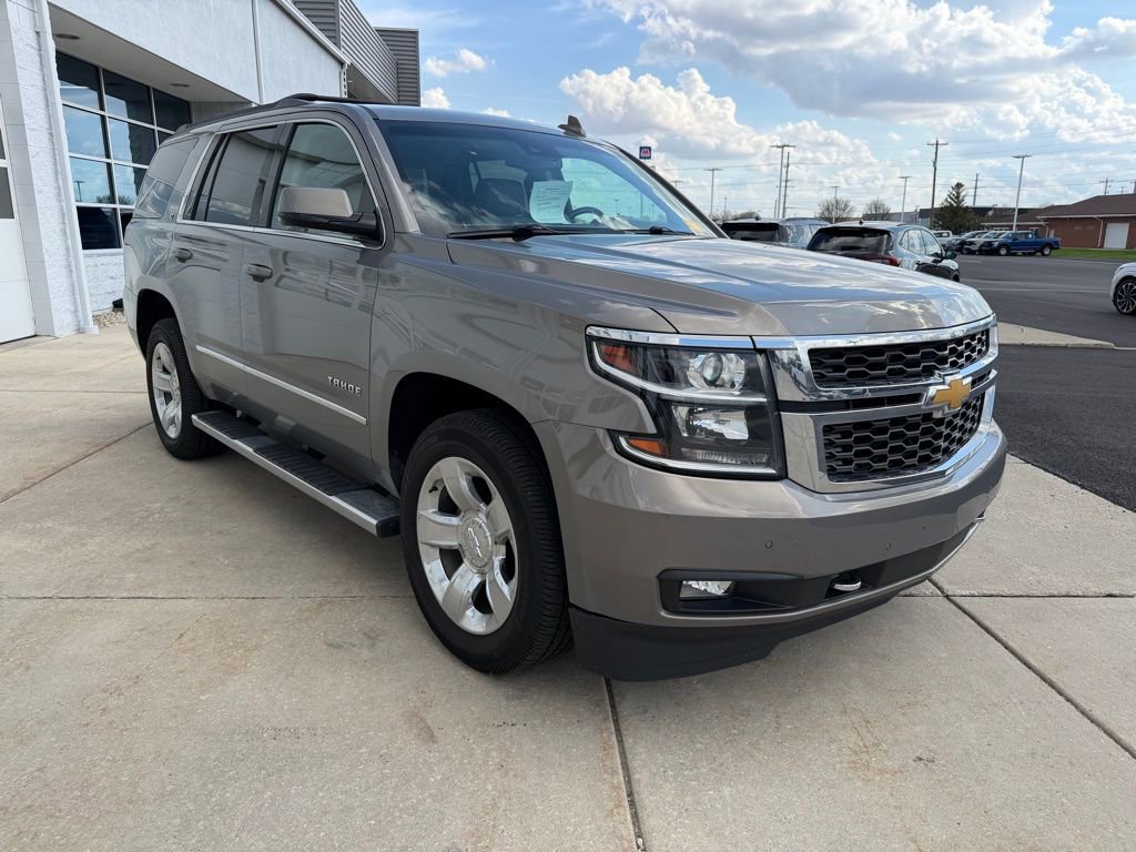 Used 2018 Chevrolet Tahoe LT w/ LT Signature Package image 3