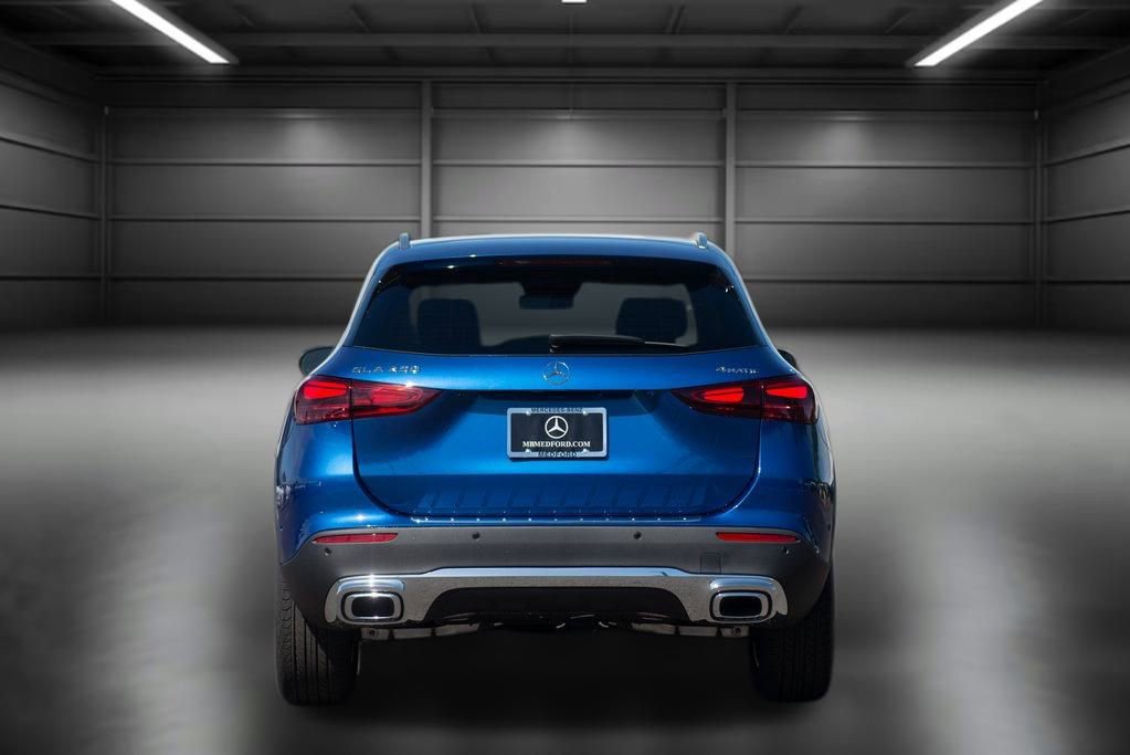 Used 2025 Mercedes-Benz GLA 250 4MATIC image 5