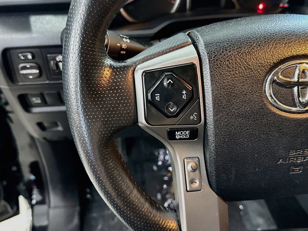 Used 2023 Toyota 4Runner Limited AWD/4WD image 12