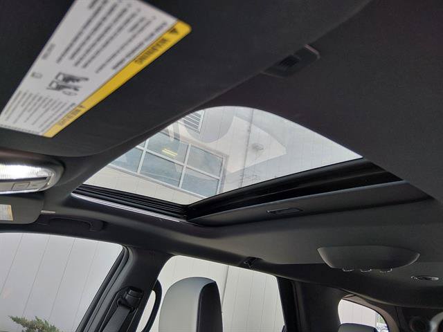 Certified 2023 Dodge Durango R/T RWD image 11