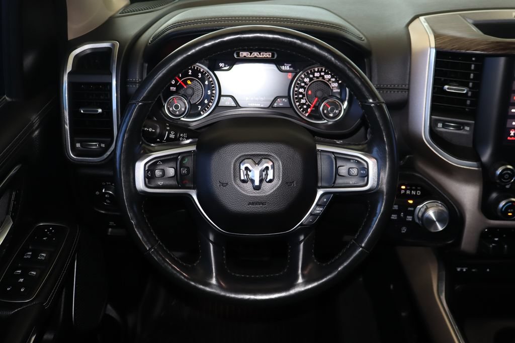 Used 2019 RAM 1500 Laramie AWD/4WD image 16