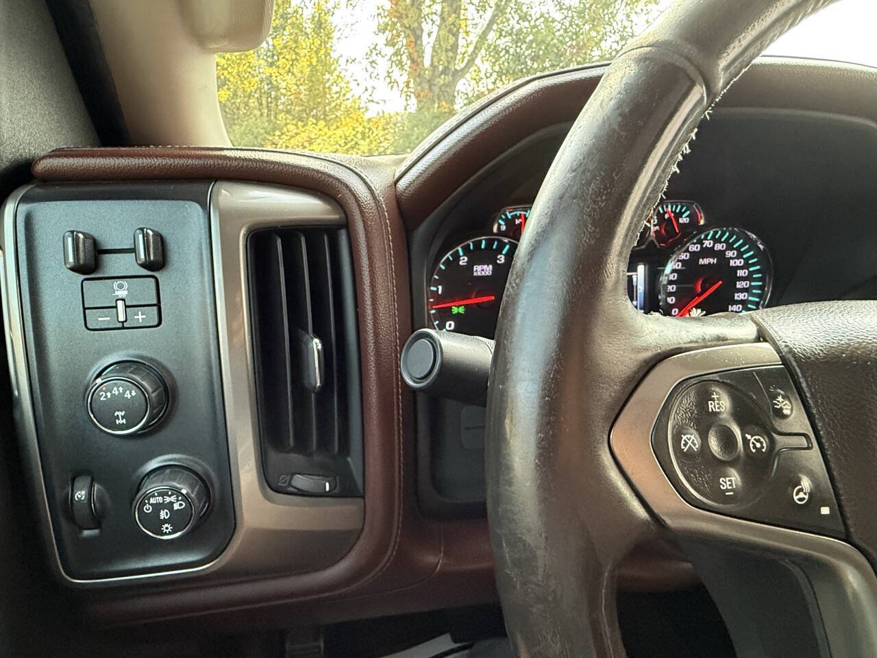 Used 2017 Chevrolet Silverado 2500 High Country w/ Duramax Plus Package AWD/4WD image 15