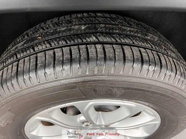 Used 2021 Jeep Grand Cherokee Laredo RWD image 23