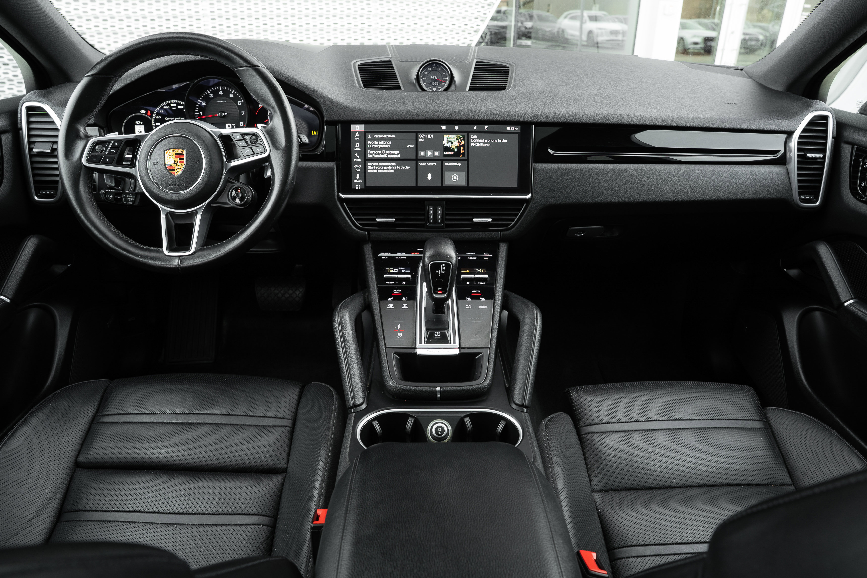 Used 2021 Porsche Cayenne Coupe AWD/4WD image 8