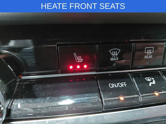 Used 2026 Chevrolet Equinox LT AWD/4WD image 4