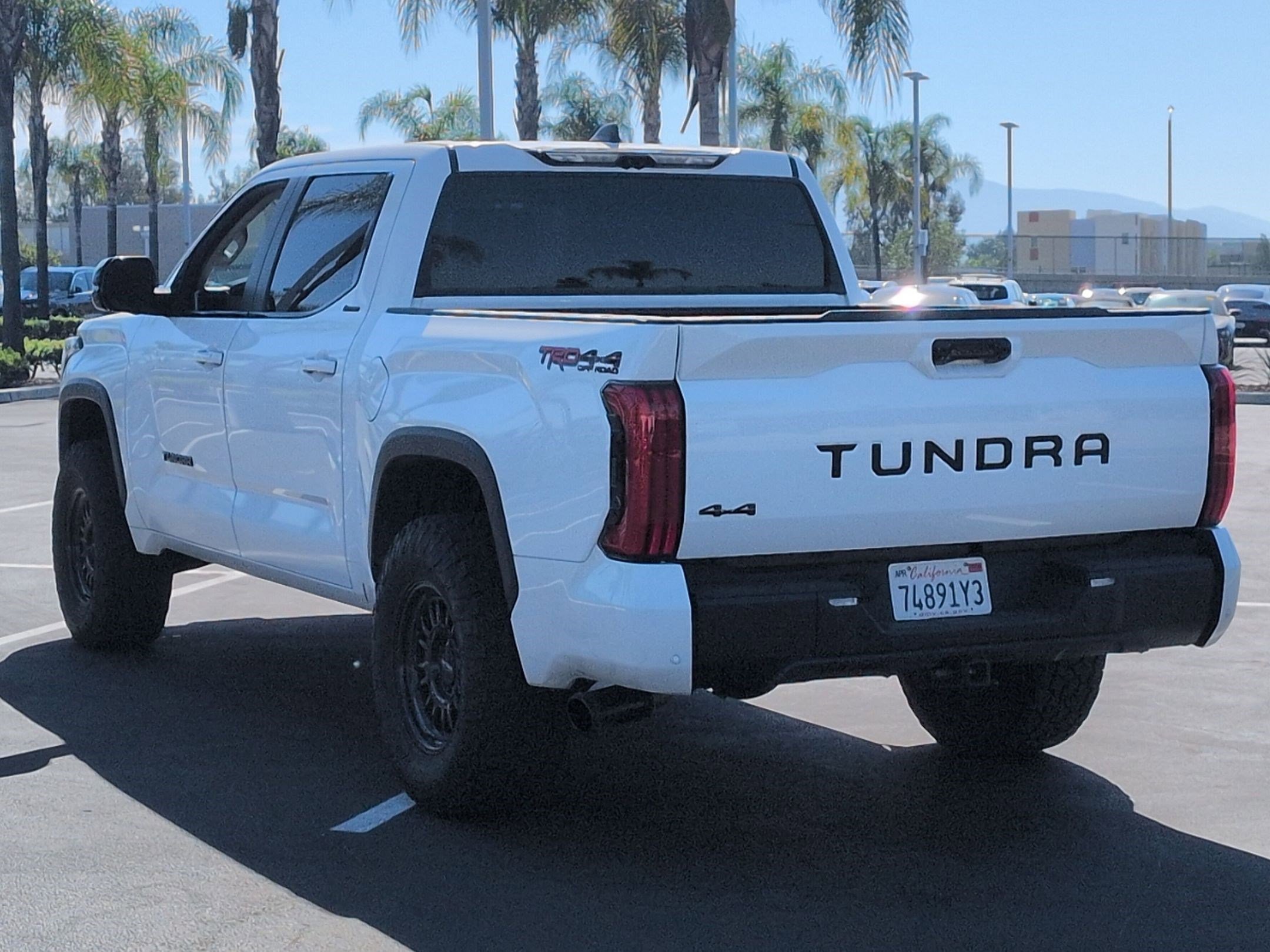 Used 2024 Toyota Tundra Limited w/ TRD Off-Road Package image 8