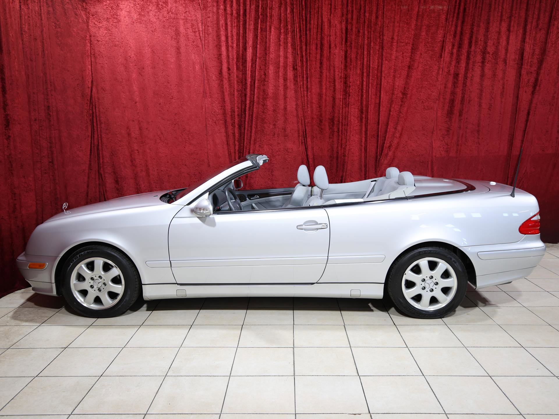 Used 2003 Mercedes-Benz CLK 320 Cabriolet image 5