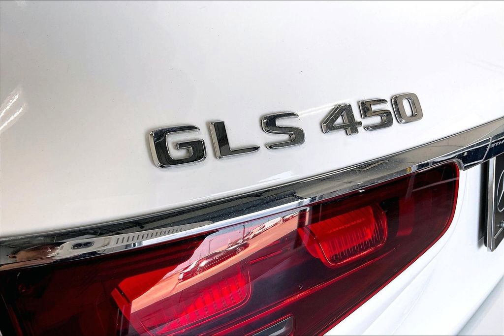 Used 2026 Mercedes-Benz GLS 450 GLS 450 image 9