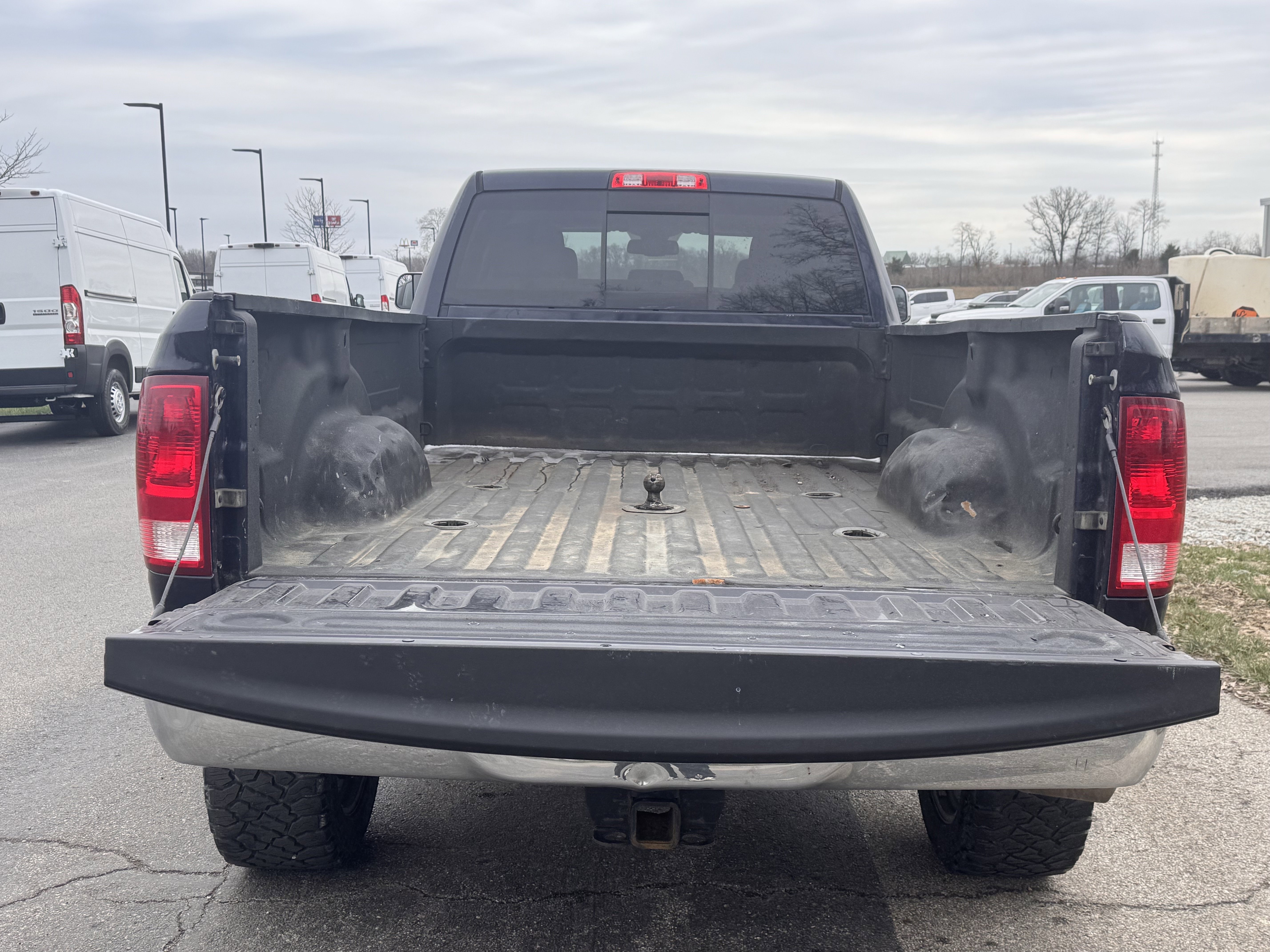 Used 2016 RAM 2500 SLT w/ Luxury Group image 9