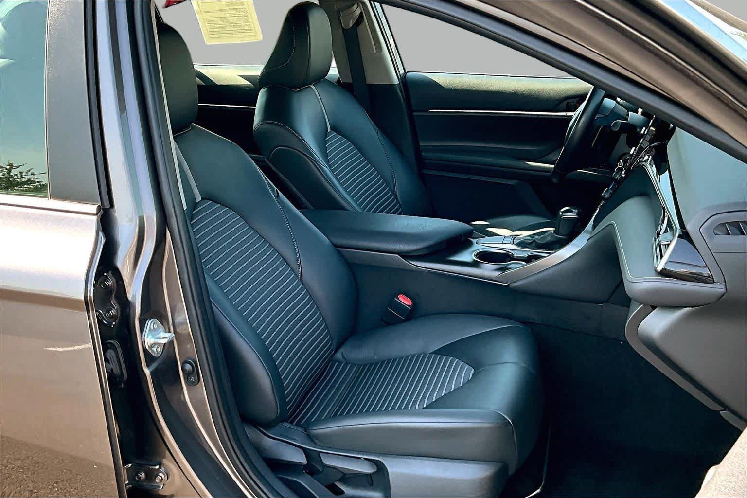 Certified 2024 Toyota Camry SE FWD image 9